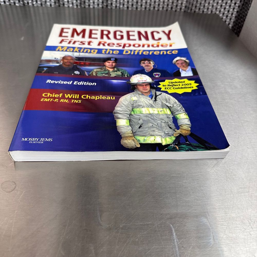 Emergency First Responder Making the Difference Revised Edition - Picture 3 of 6